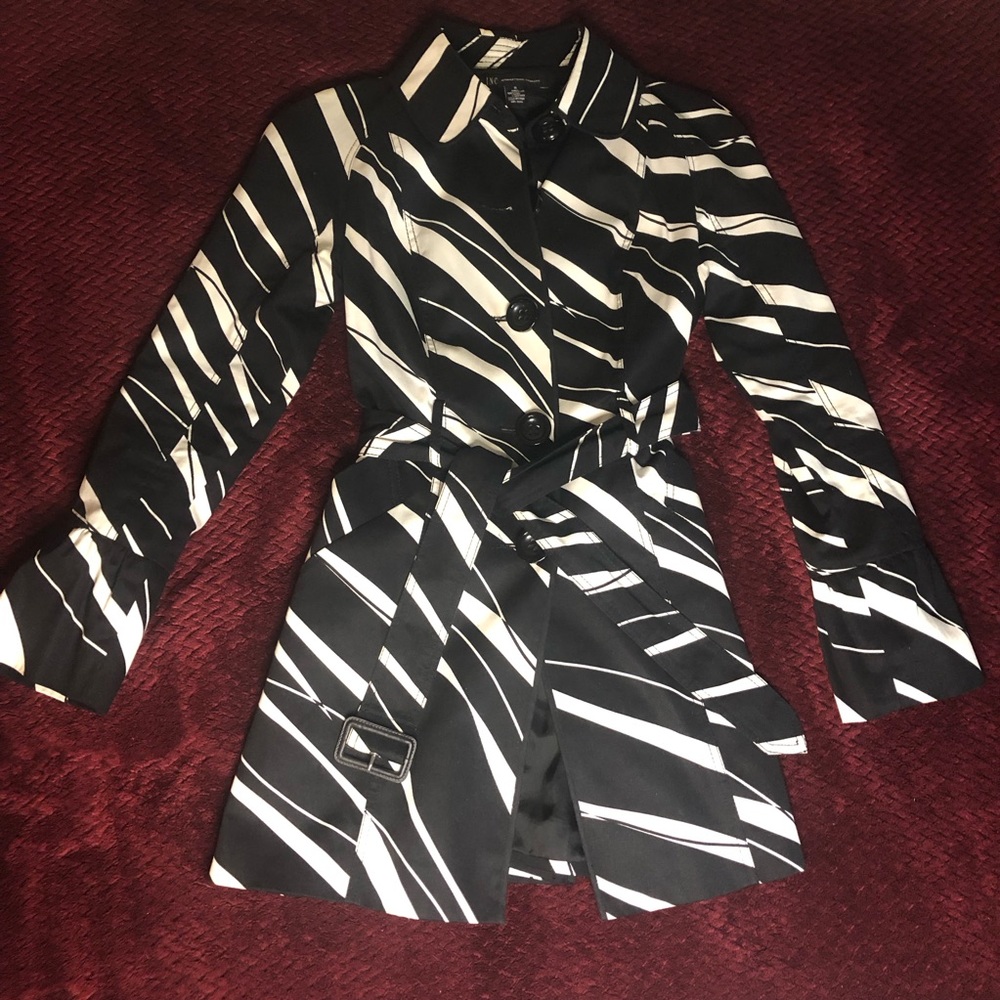 INC International Concepts Black & White Mid Length Coat